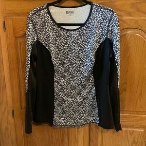 Lands’ End Sport long sleeve top